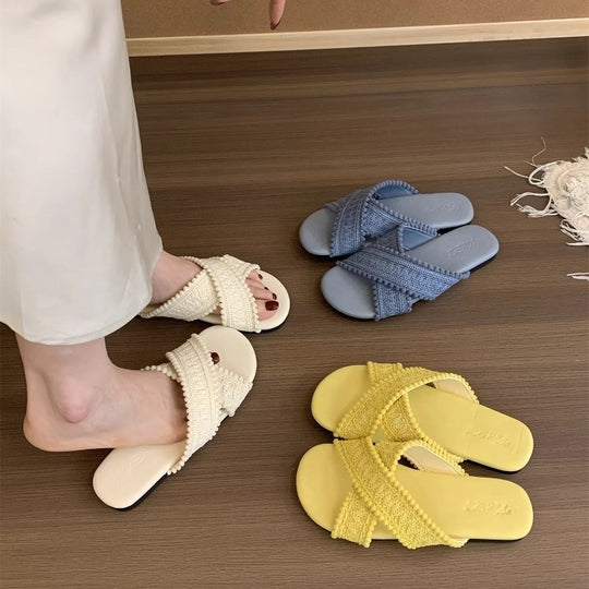 Damen elegante Hausschläppchen mit dekorativen Riemen und komfortablem Fußbett EB