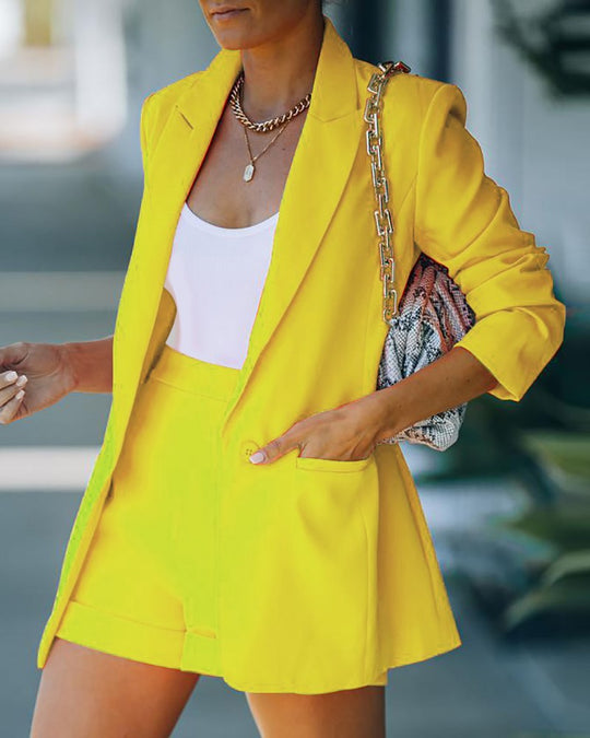 Damen nan figurbetontes Longblazer- und High-Waist-Shorts-Set mit überschnittenen Schultern und aufgesetzten Taschen EB