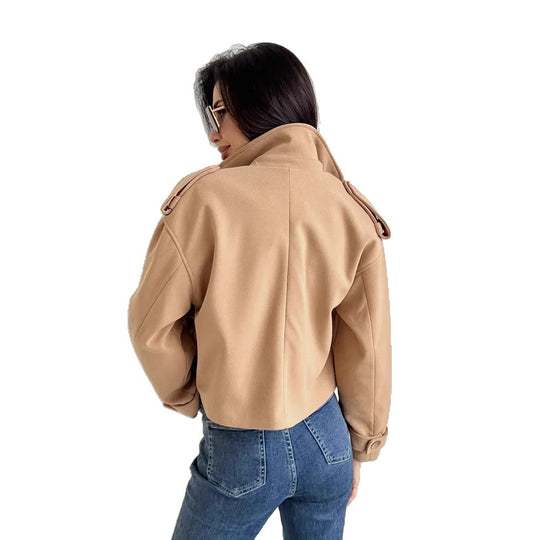 Damen Modische Kurzjacke mit doppelter Knopfleiste und lässigem Schnitt EB