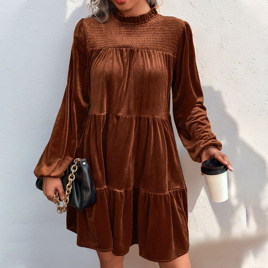 Damen Velours Kleid mit hochgeschlossenem Kragen und voluminösem Rock EB