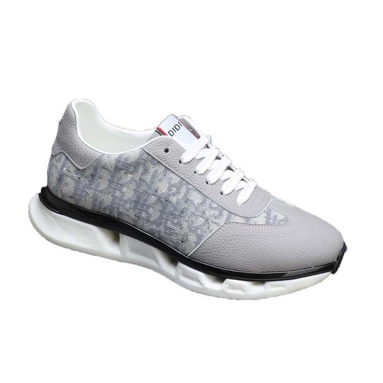 Damen Sportliche Sneakers mit innovativer Oberflächenstruktur und ergonomischer Dämpfung EB