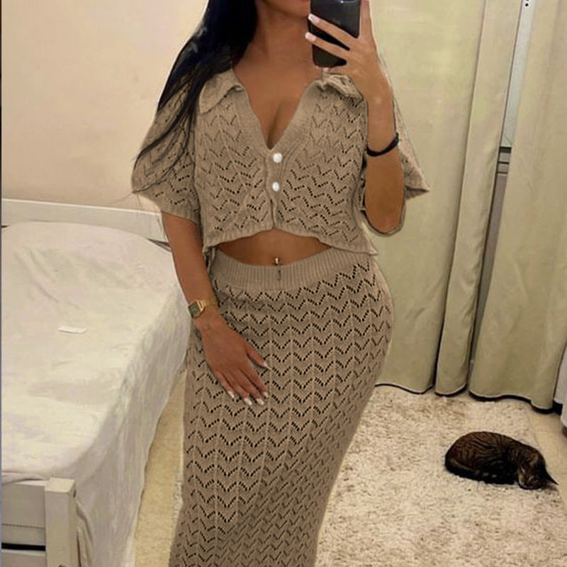 Damen Strick-Kleid mit hohen Seitenschlitzen und modischem Lochmuster EB