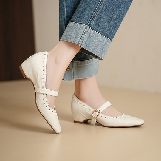 Damen Elegante Ballerinas mit dekorativen Nieten und verstellbarem Riemen EB