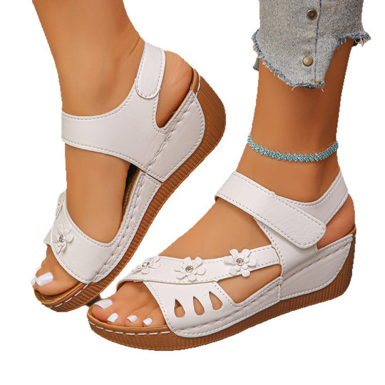 Damen modische Sandalen mit verstellbaren Riemen und buntem Blumen-Design EB