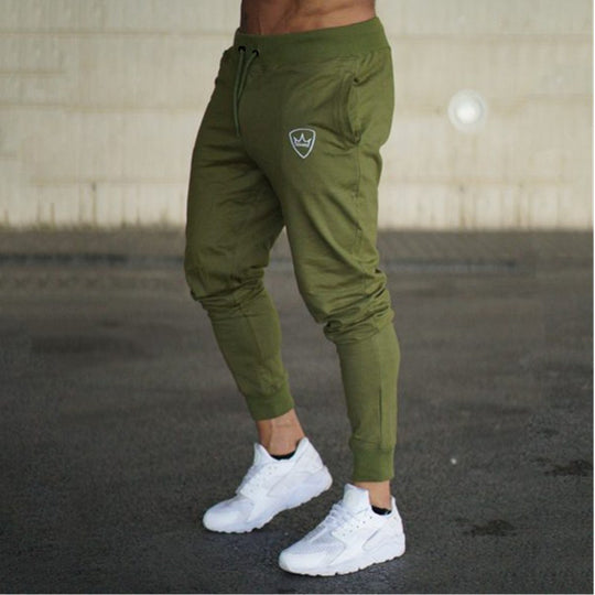 Herren Sweatpants mit schmalem Schnitt und elastischem Bund EB
