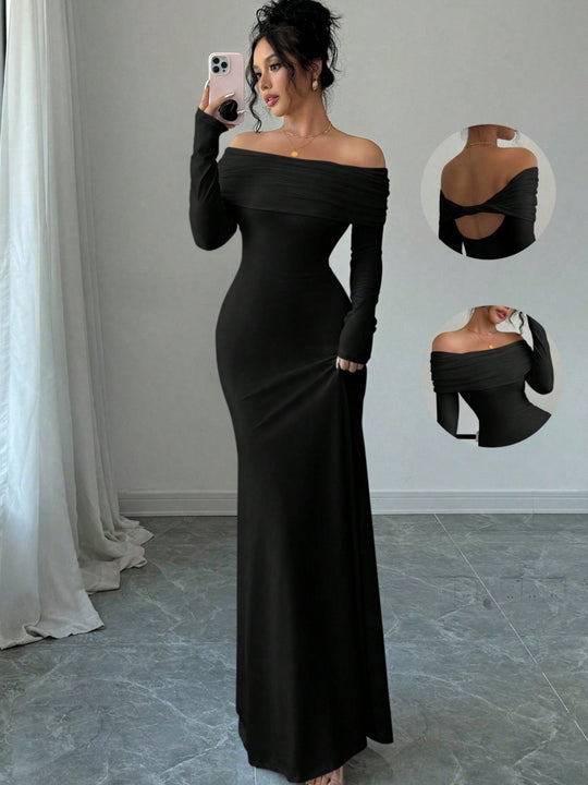 Damen Elegantes und figurbetontes Off-Shoulder Maxikleid mit langen Ärmeln EB