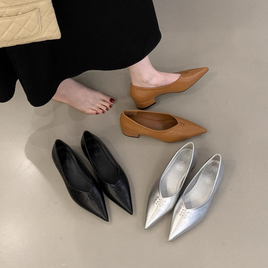 Damen Elegante spitze Ballerinas mit Silberner Metallic-Oberfläche EB