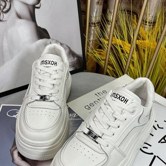 Damen Sportliche Plateausneaker mit modernem Design EB