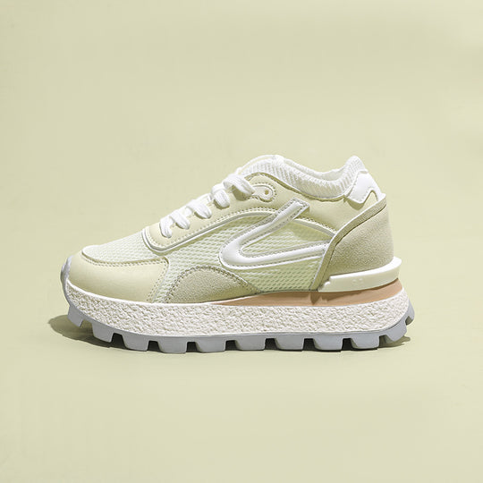 Damen sportliche Sneakers mit atmungsaktiver Mesh-Oberfläche und dämpfendem Sohlenprofil EB