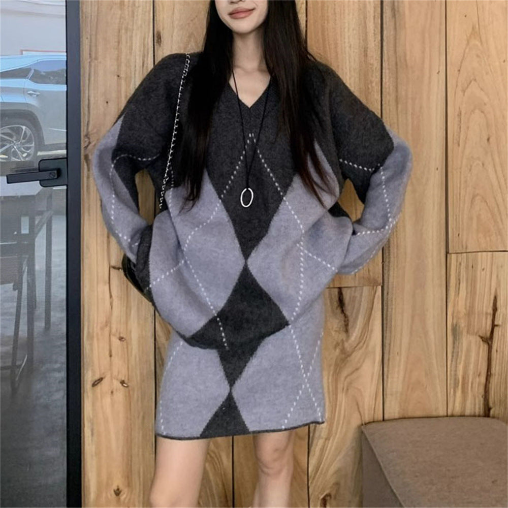 Damen Skandinavisches Strickensemble mit V-Ausschnitt und Rautenmuster EB