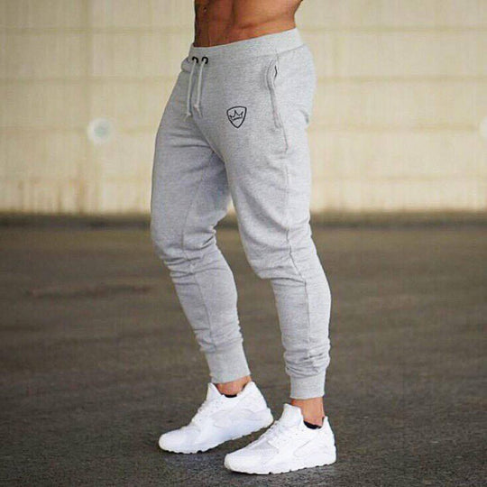Herren Sweatpants mit schmalem Schnitt und elastischem Bund EB