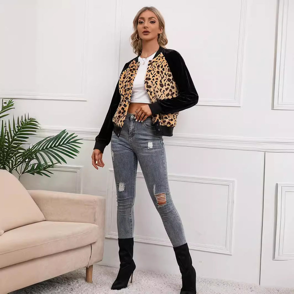 Damen elegante Bomberjacke mit Leopardenmuster und Veloursbesatz EB
