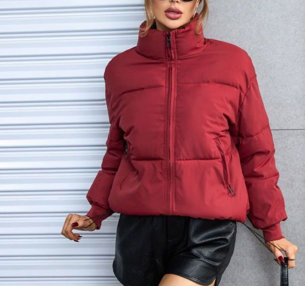 Damen Winter-Steppjacke mit hochschließendem Kragen und praktischen Reißverschlusstaschen EB