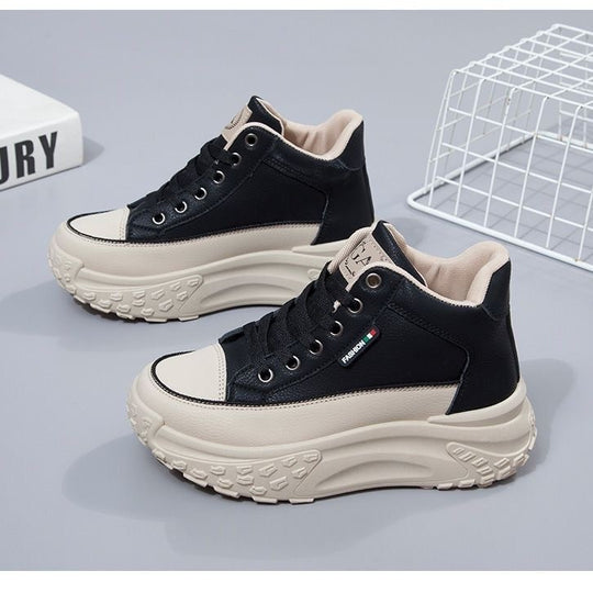Damen Hohe Sneakers mit robustem Profil und sportlichem Design EB