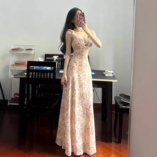 Damen Maxi-Kleid mit floralem Rüschendesign und elegantem Schnitt EB