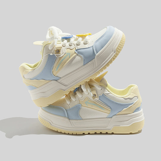Damen Sportliche Plattform Sneakers mit atmungsaktiver Oberfläche und einzigartigem Design EB