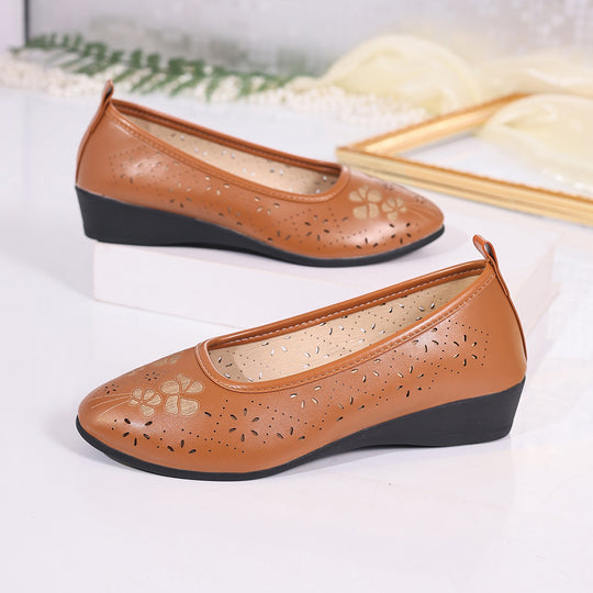 Damen Ballerina-Schuhe mit filigranem Lochmuster und rutschfester Sohle EB
