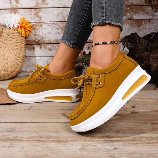 Damen Keil-Sneaker im Mokassin-Stil mit dämpfender Luftkissen-Plateausohle EB