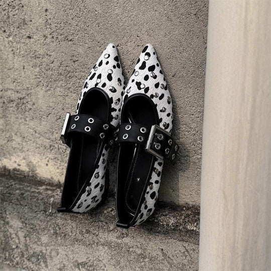 Damen elegante spitze Riemchenballerinas mit Nieten EB