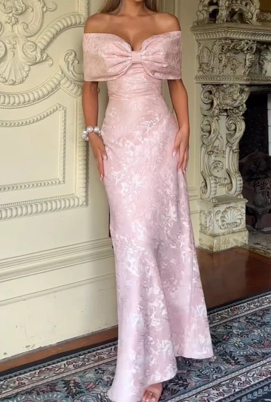 Damen Hochgeschlossenes Abendkleid mit tailliertem Schnitt und Volant EB
