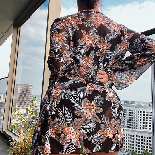 Damen Hochgeschnittener Bikini mit floralem Kimono EB