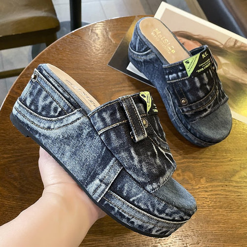 Damen nan Denim-Optik Plateau-Pantolette mit offener Zehenpartie und gepolstertem Fußbett EB