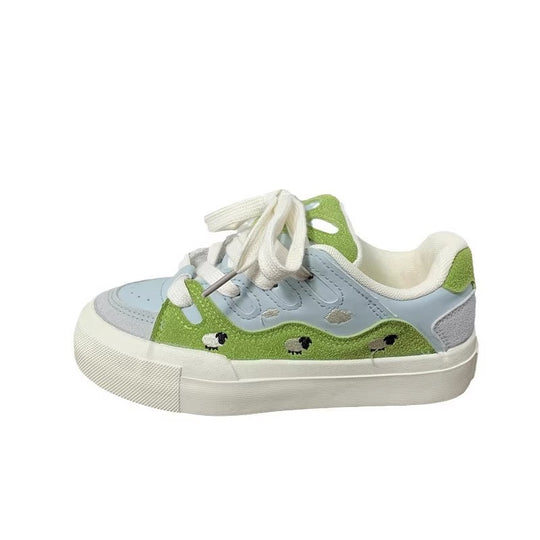 Damen Sneakers mit buntem Muster und verspielten Applikationen EB