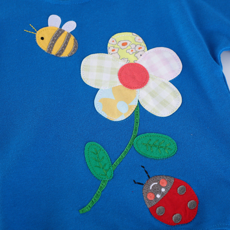 Damen Sweatshirt mit fröhlichem Blumen- und Insektenmotiv EB