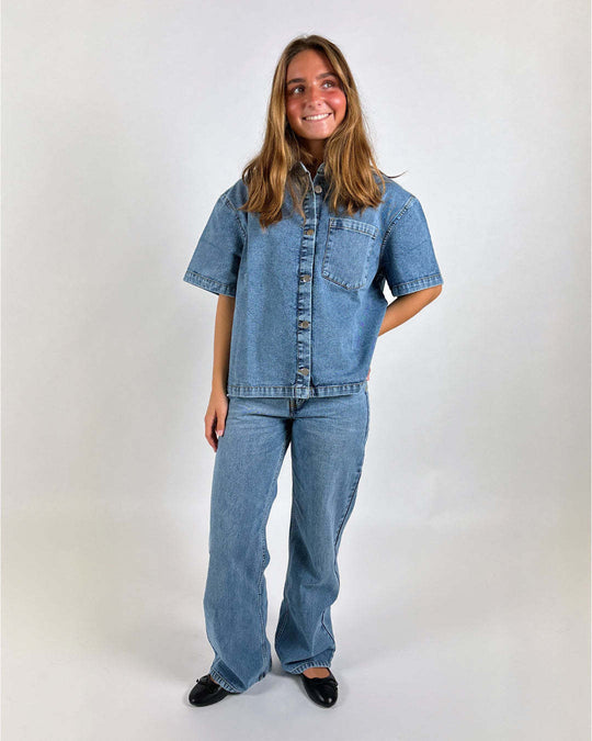 Damen Denim-Hemdjacke im lässigen Oversized-Schnitt EB