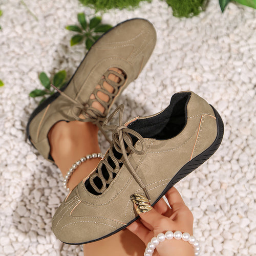 Damen Sneakers im modischen Vintage-Look mit atmungsaktiver Schnürung und gepolsterter Innensohle EB
