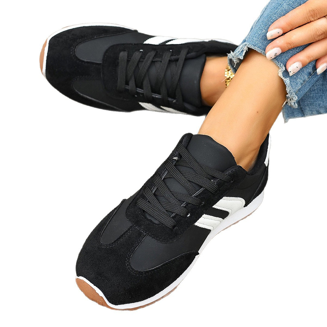 Damen Sportliche Sneakers mit atmungsaktiver Mesh-Oberfläche und klassisch-modernem Design EB
