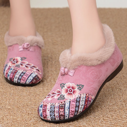 Damen Hausschuhe mit elegantem floralen Design und kuscheligem Innenfutter EB