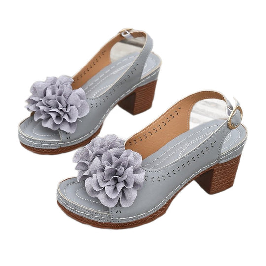 Damen elegante Sandalen mit floralem Dekor und Blockabsatz EB