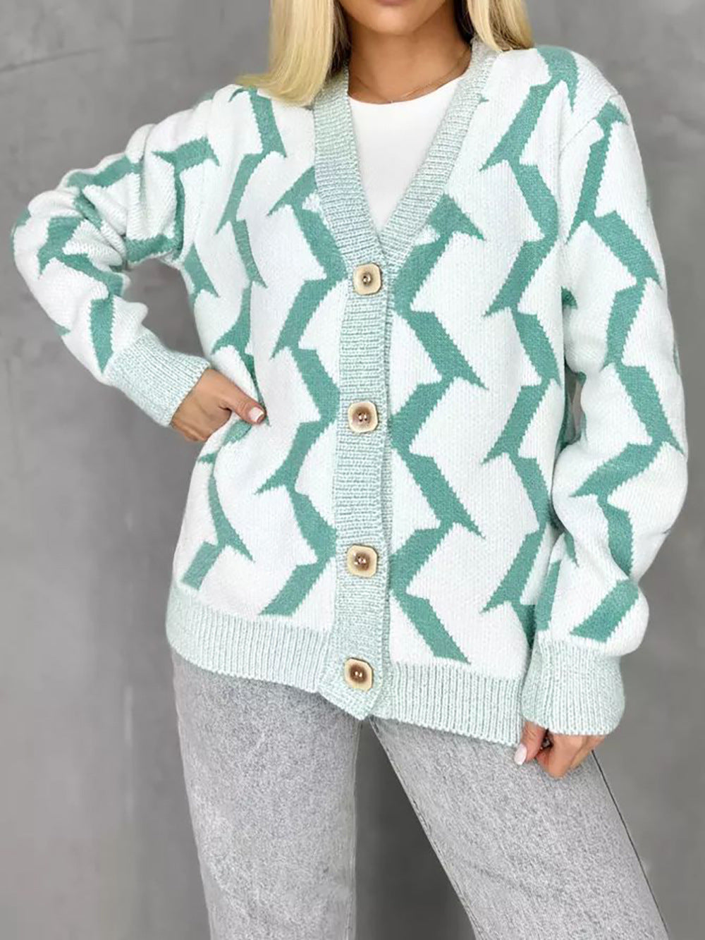 Damen gemütlicher Strickcardigan mit modernem Blitze-Design und Knopfverschluss EB