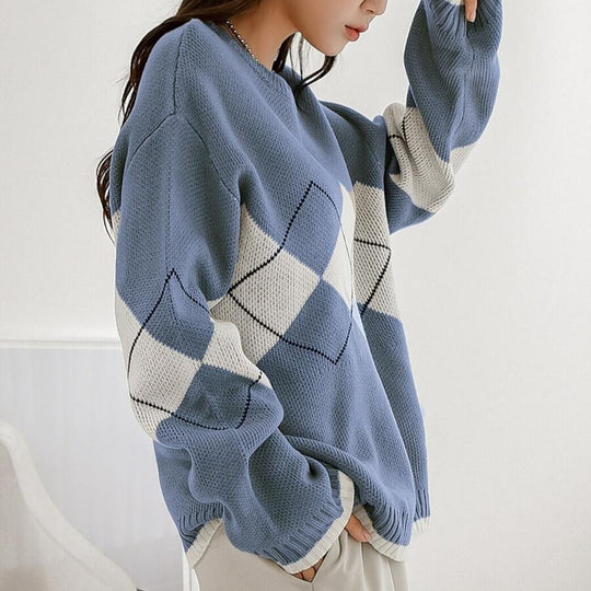 Damen stilvoller Pullover mit modernem Rautenmuster und verspielten Rüschendetails EB