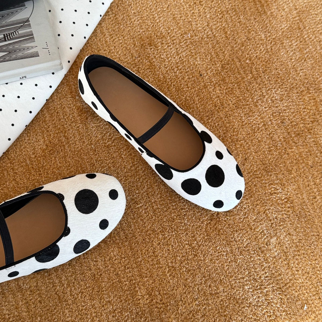 Damen Ballerinas mit dekorativem Punktmuster und rutschfester Sohle EB