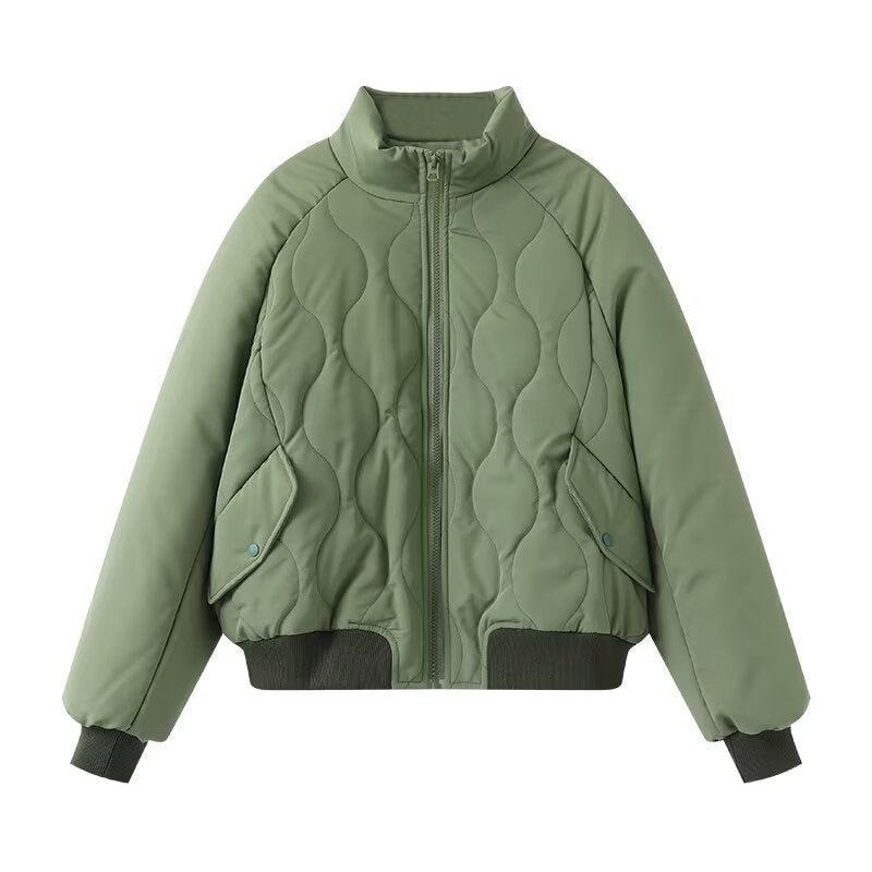 Damen Steppjacke im sportlichen Design mit hohem Kragen und elastischen Bündchen EB
