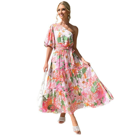 Damen Sommerliches Maxikleid mit asymmetrischem Schnitt und floralen Motiven EB