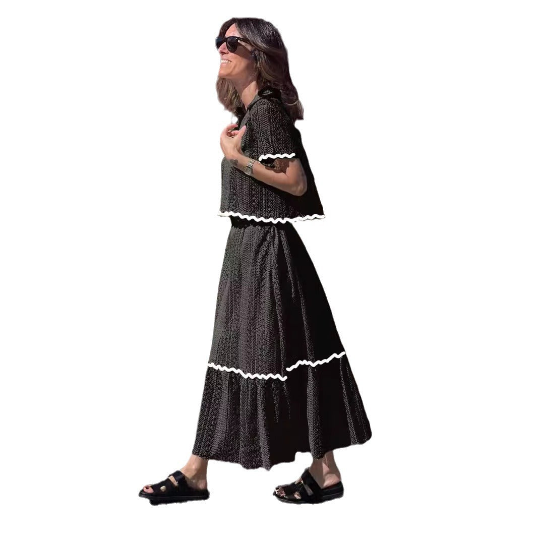 Damen Maxikleid mit voluminösem Rock und eleganter Rüsche EB