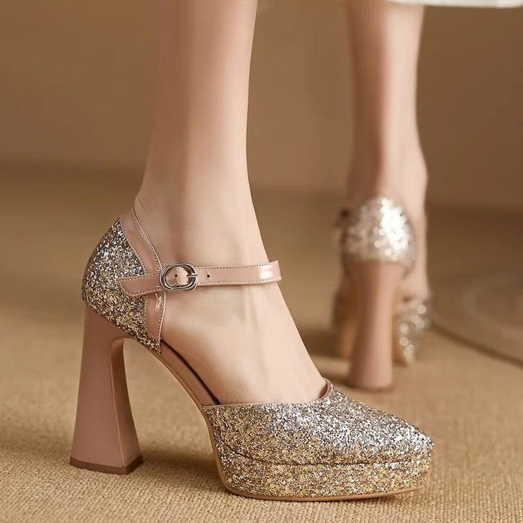 Damen Glitzernde Plateau-Pumps mit elegantem Riemchen EB