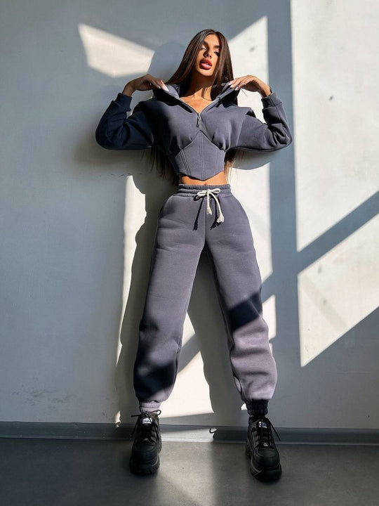 Damen Crop-Kapuzenjacke mit Korsagennaht und High-Waist Jogginghose EB