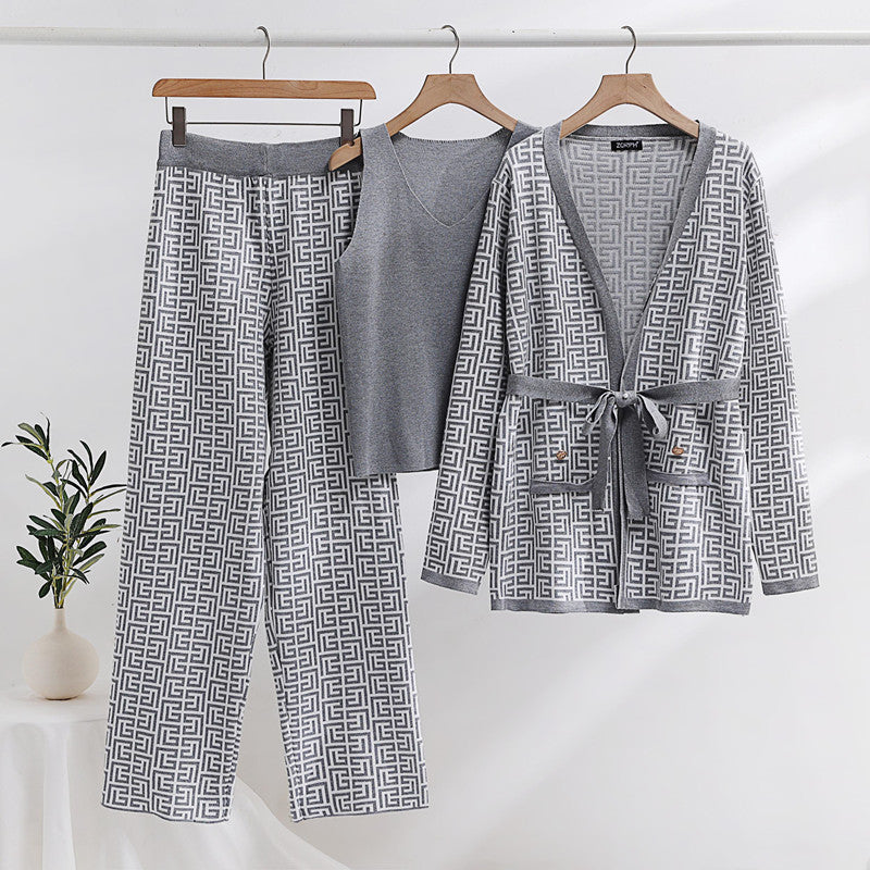 Damen modisches und luxuriöses Loungewear-Set mit elegantem Muster und praktischen Taschen EB