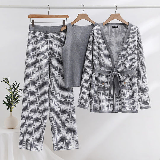 Damen modisches und luxuriöses Loungewear-Set mit elegantem Muster und praktischen Taschen EB