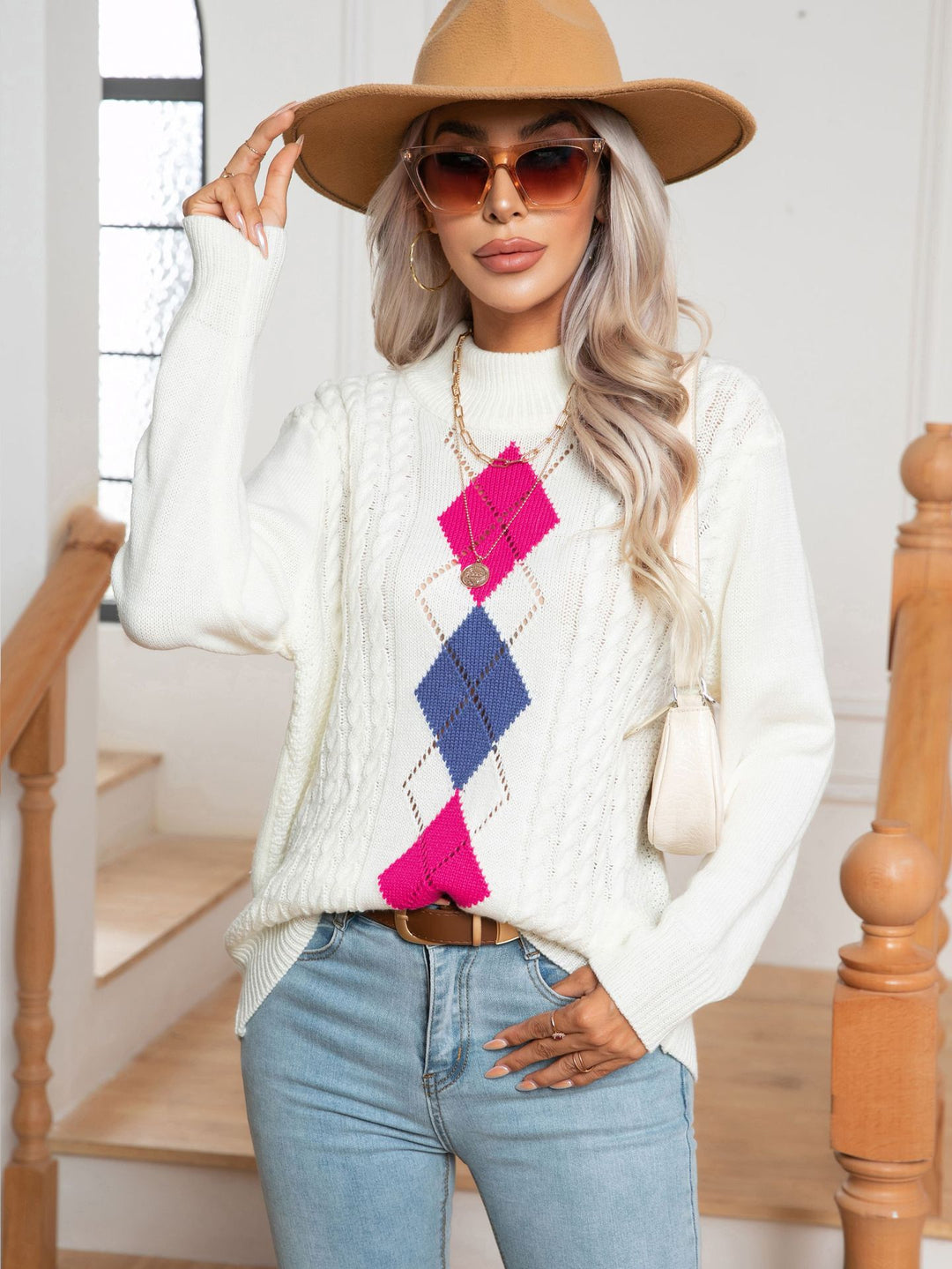 Damen Strickpullover mit modernem Rautenmuster und Zopfmuster EB