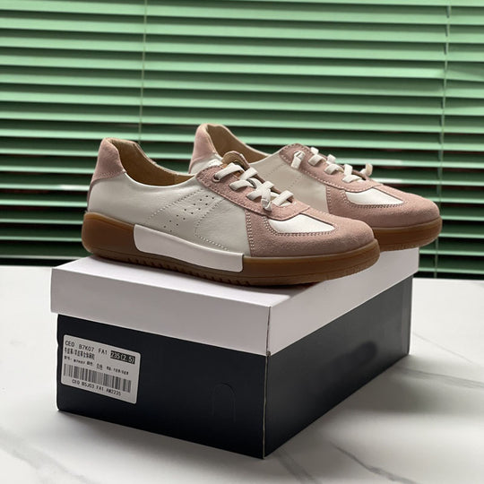 Damen Sportliche Sneaker mit eleganten Suede-Elementen EB