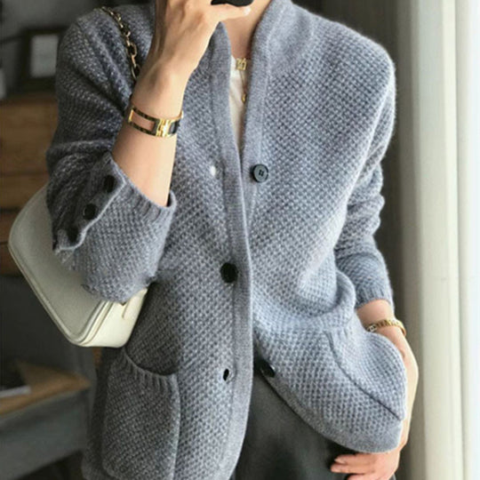 Damen Strickjacke mit strukturiertem Design und praktischen Taschen EB
