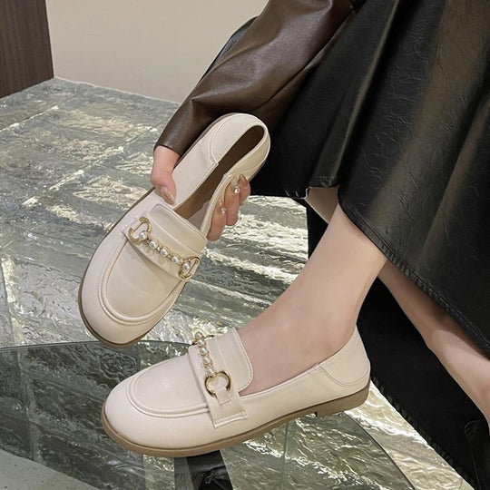 Damen Elegante Mokassins mit modischem Kettenverschluss EB