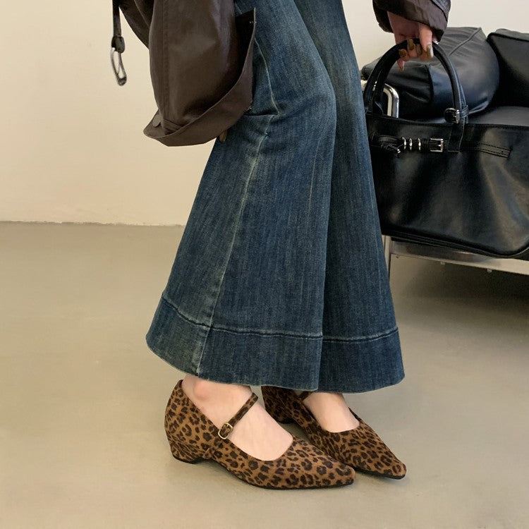 Damen elegante Ballerinas mit verstellbarem Riemen und feiner Wildlederoberfläche EB