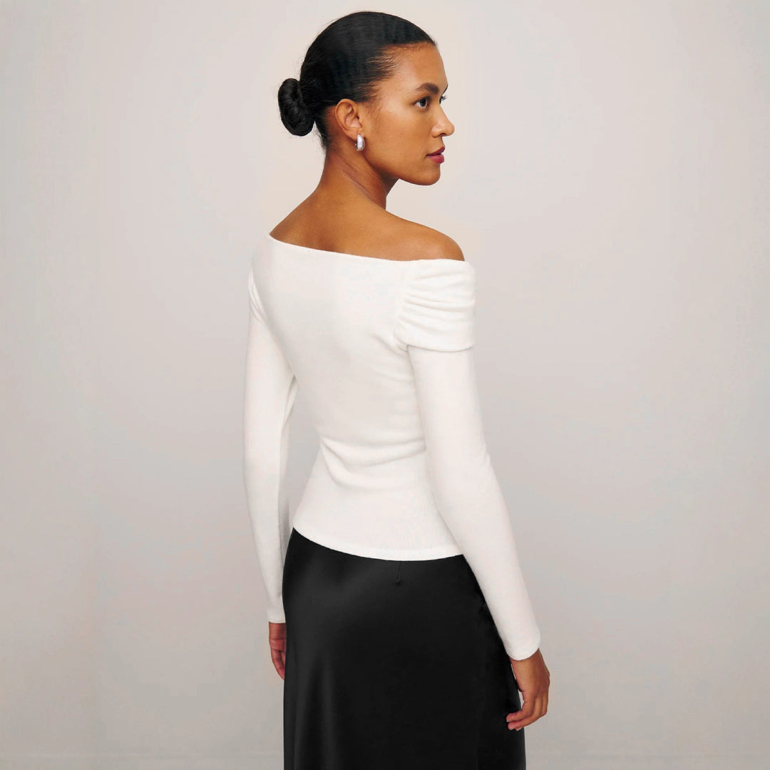 Damen Elegantes Langarmoberteil mit schrägem Ausschnitt und figurbetontem Schnitt EB