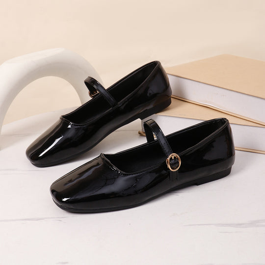 Damen Ballerinas mit elegantem Riemchen und glänzendem Obermaterial EB